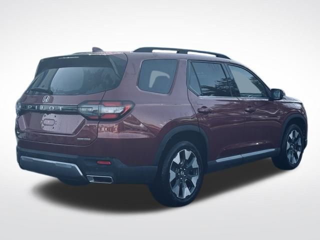 New 2026 Honda Pilot Touring image 5