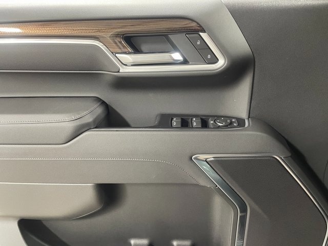 New 2025 Chevrolet Silverado 1500 LT image 19