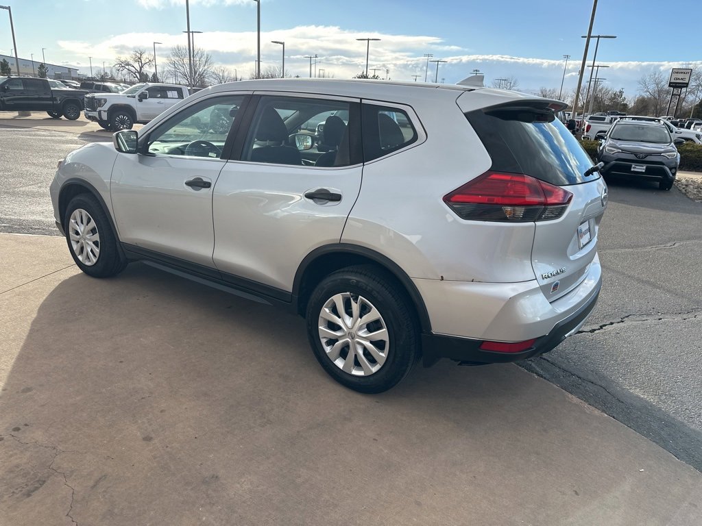 Used 2017 Nissan Rogue S image 30