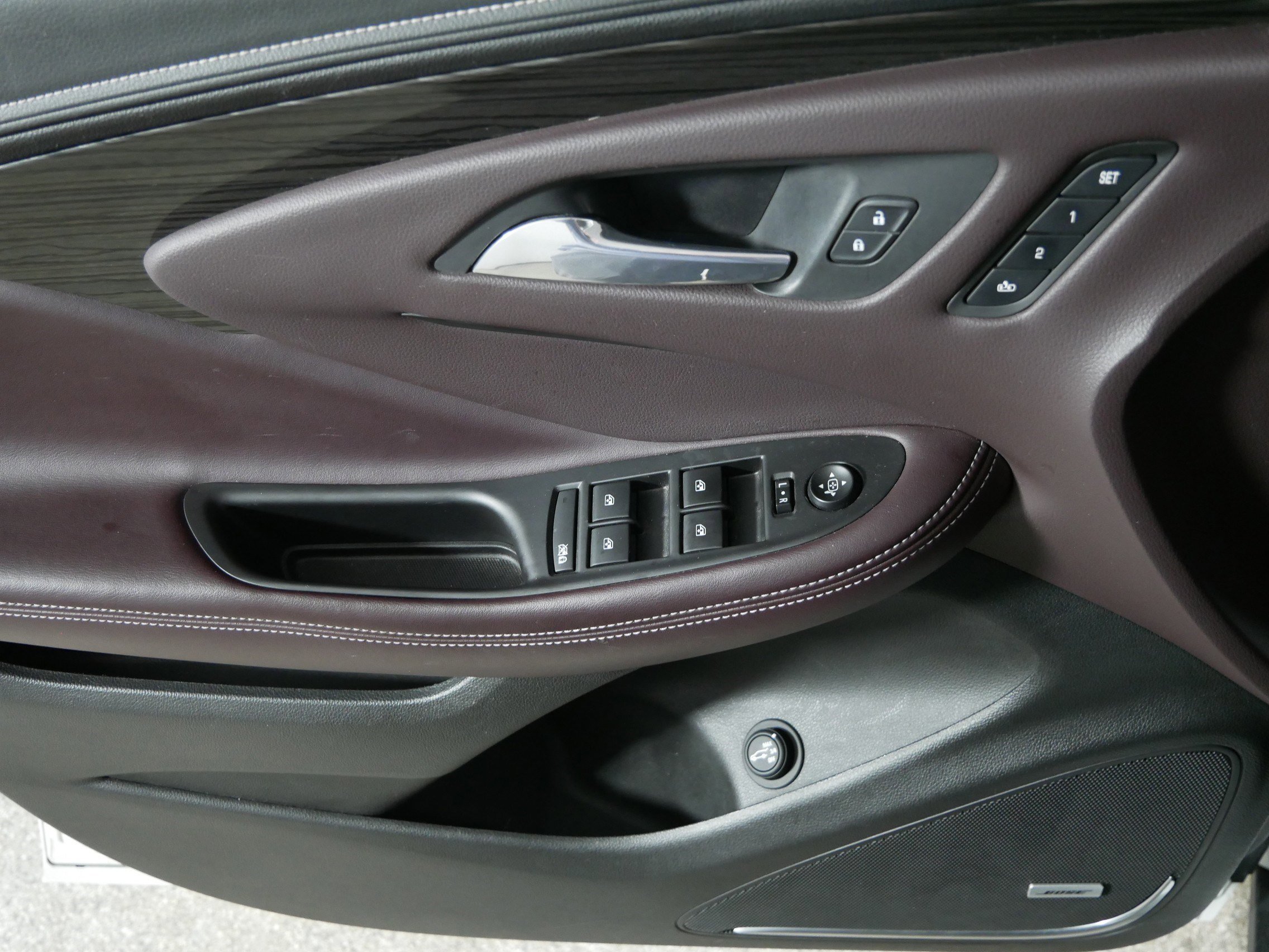 Used 2017 Buick Envision Premium w/ Driver Confidence Package image 19