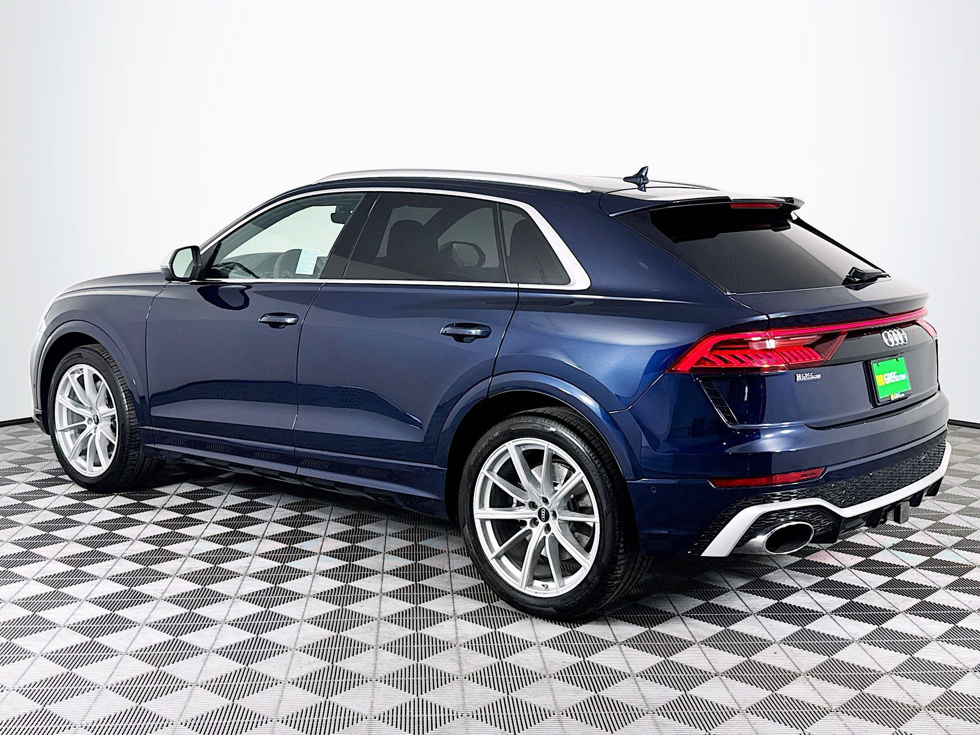 Used 2024 Audi RS Q8 w/ Executive Package AWD/4WD image 6