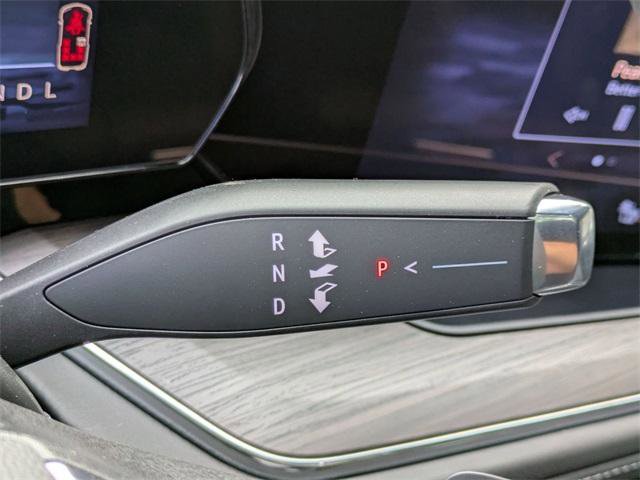 New 2026 Chevrolet Suburban Z71 w/ Comfort Package image 19