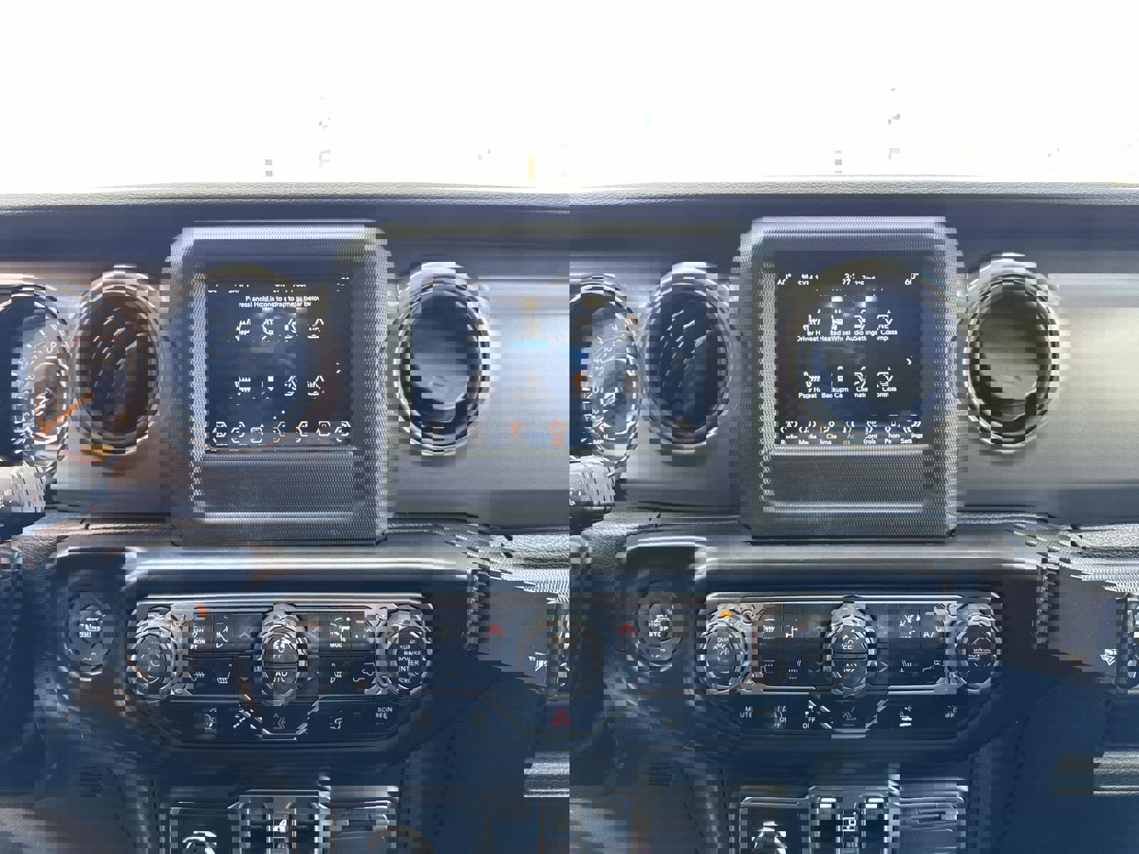 Used 2022 Jeep Wrangler Unlimited Sport image 23