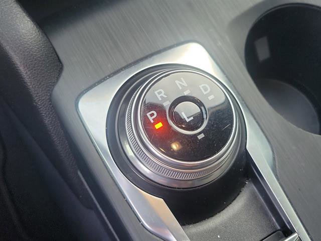 Used 2021 Ford Escape SE w/ SE Sport Appearance Package image 65