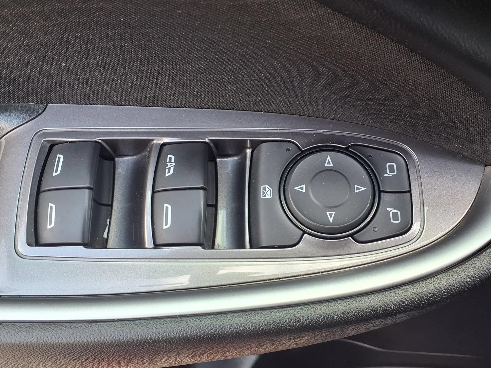 Used 2024 Chevrolet Malibu LT FWD image 12