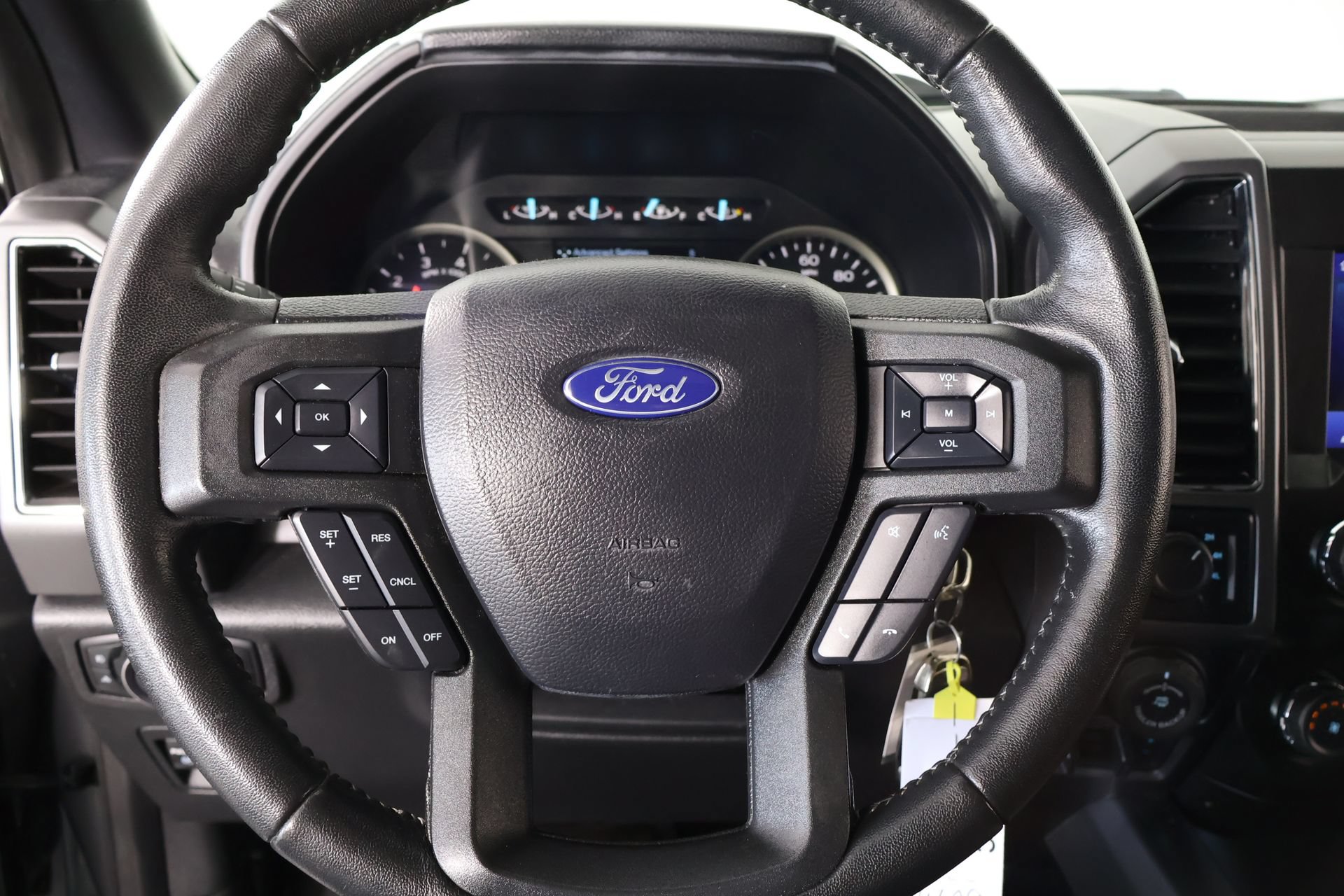 Used 2020 Ford F150 XLT w/ Equipment Group 302A Luxury AWD/4WD image 3