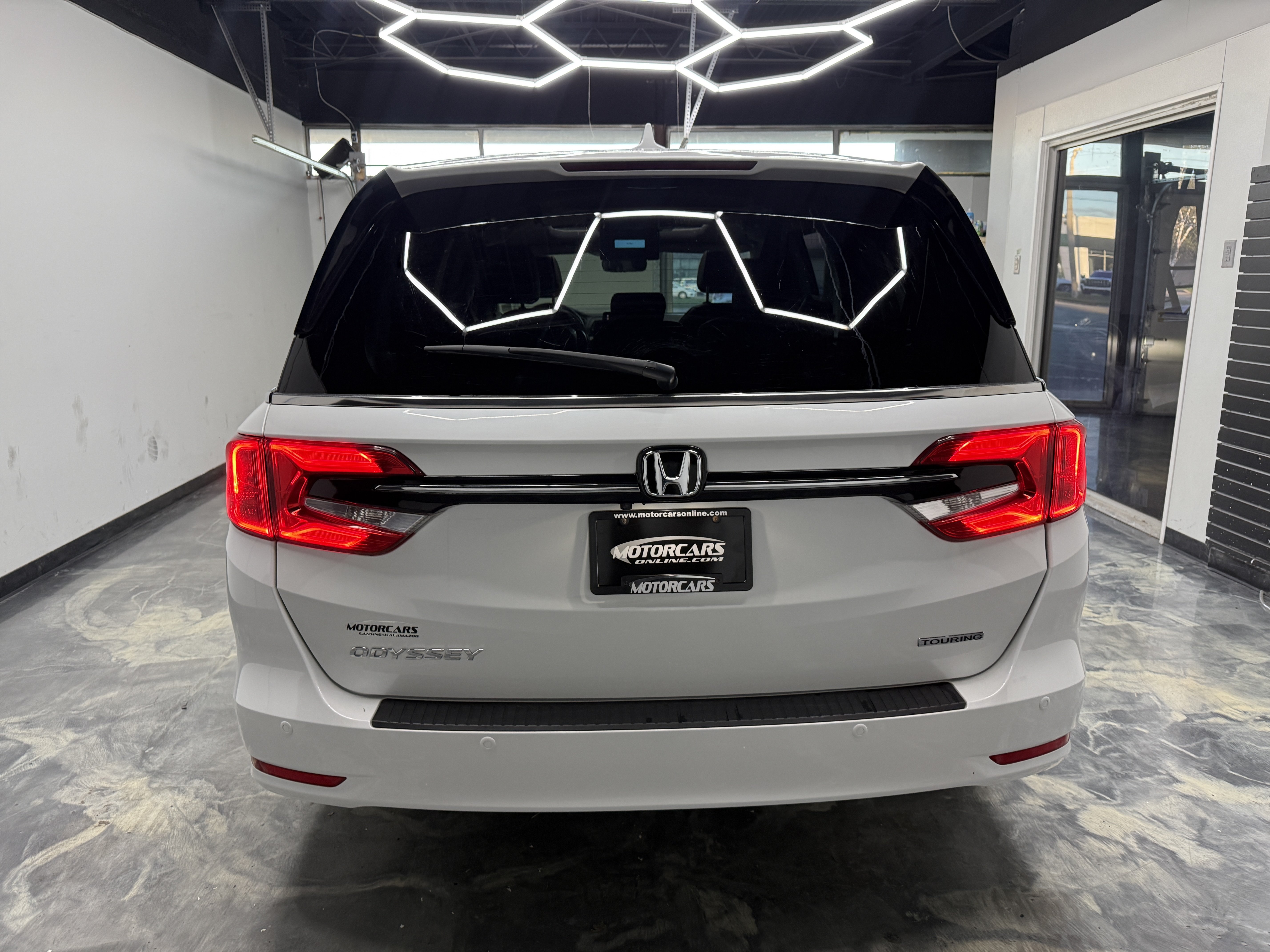 Used 2021 Honda Odyssey Touring image 4