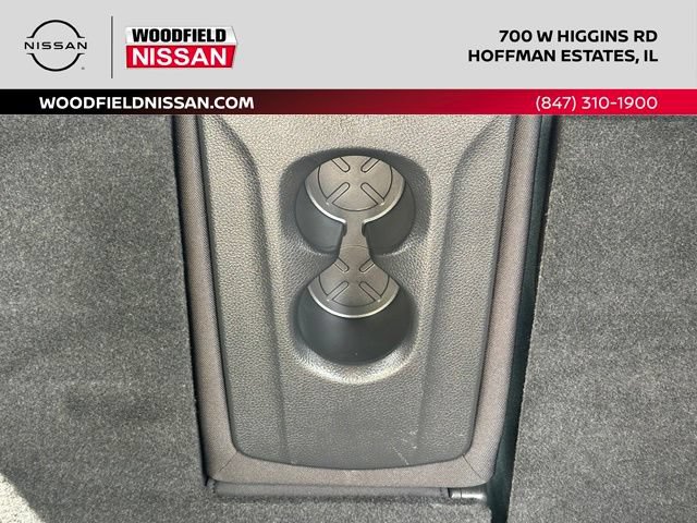 Used 2019 Nissan Rogue SV w/ Sun & Sound Touring Package AWD/4WD image 17
