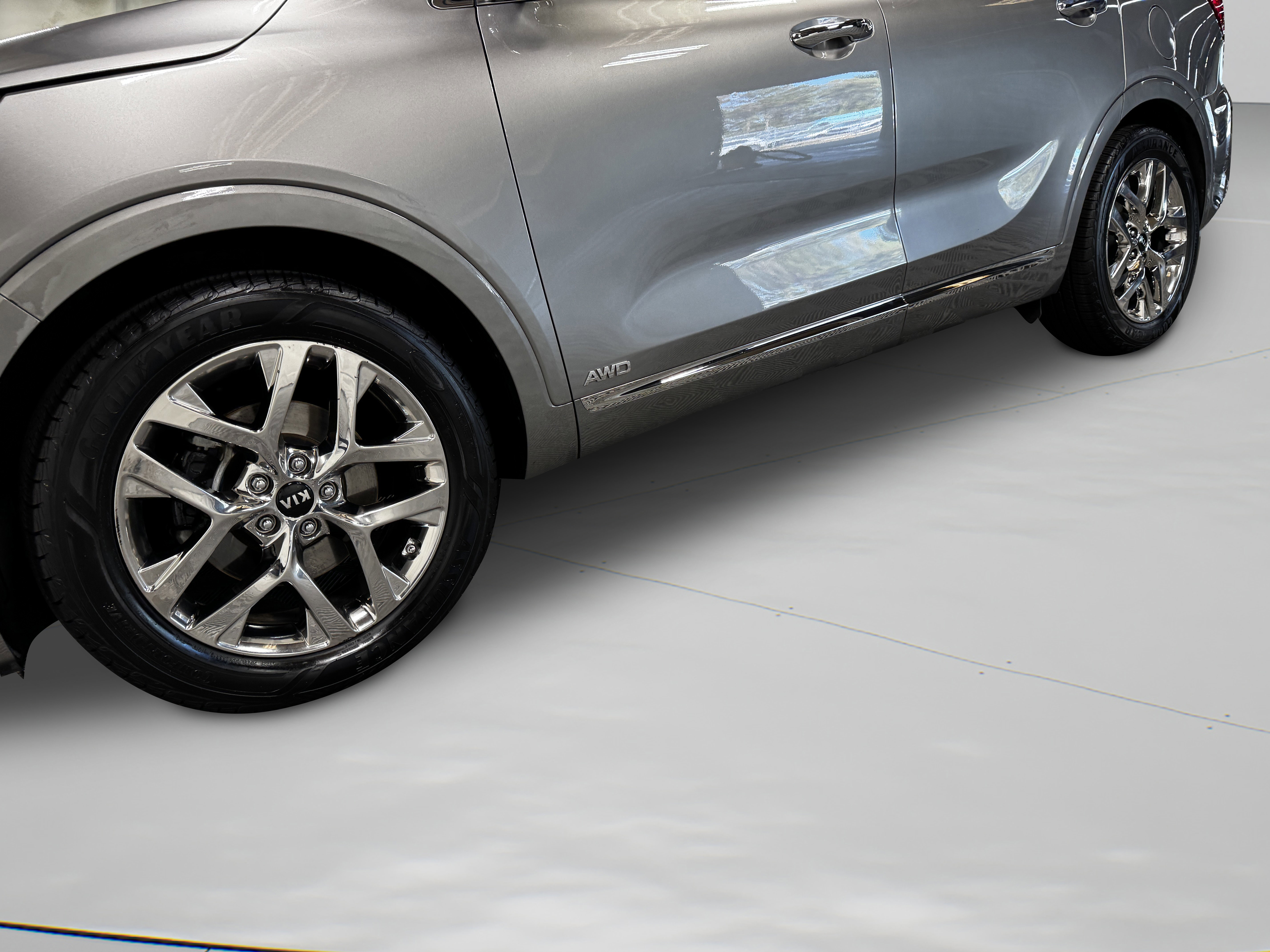 Used 2019 Kia Sorento SX image 45