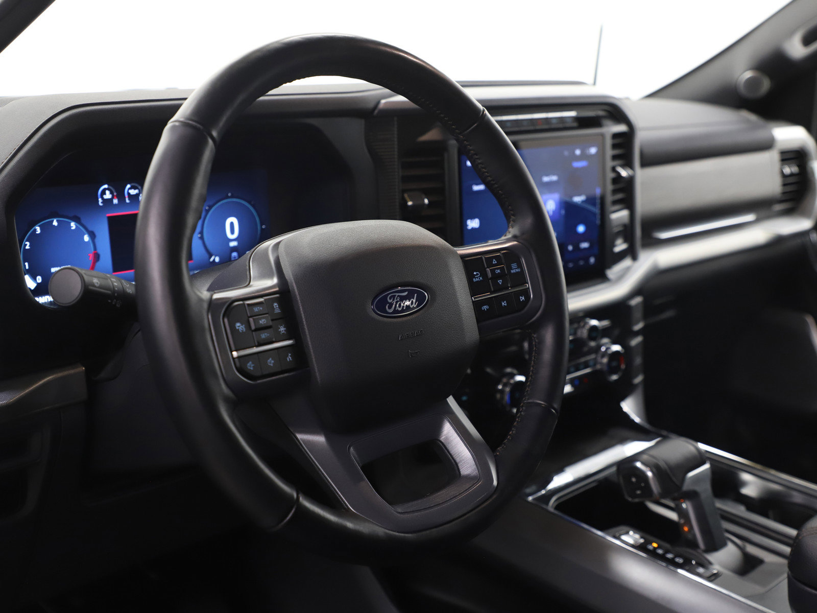 Used 2024 Ford F150 Lariat w/ Equipment Group 502A High image 19