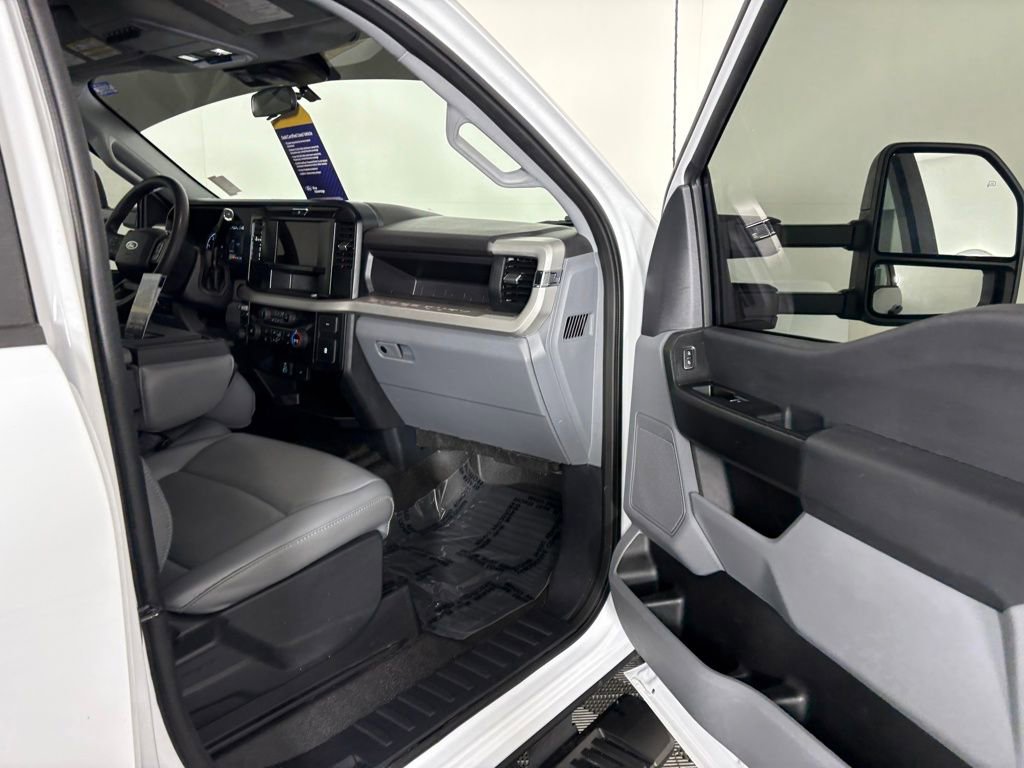 Certified 2025 Ford F350 XL w/ XL Driver Assist Package AWD/4WD image 30