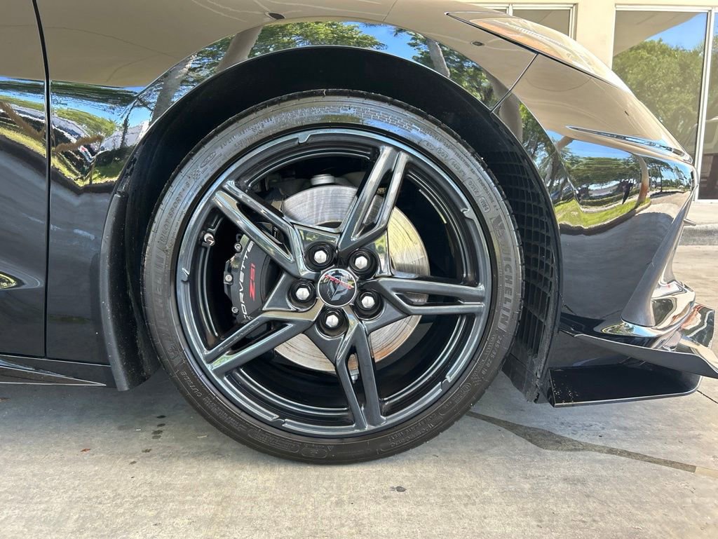 Used 2024 Chevrolet Corvette Stingray Preferred Cpe w/ Z51 Performance Package RWD image 15