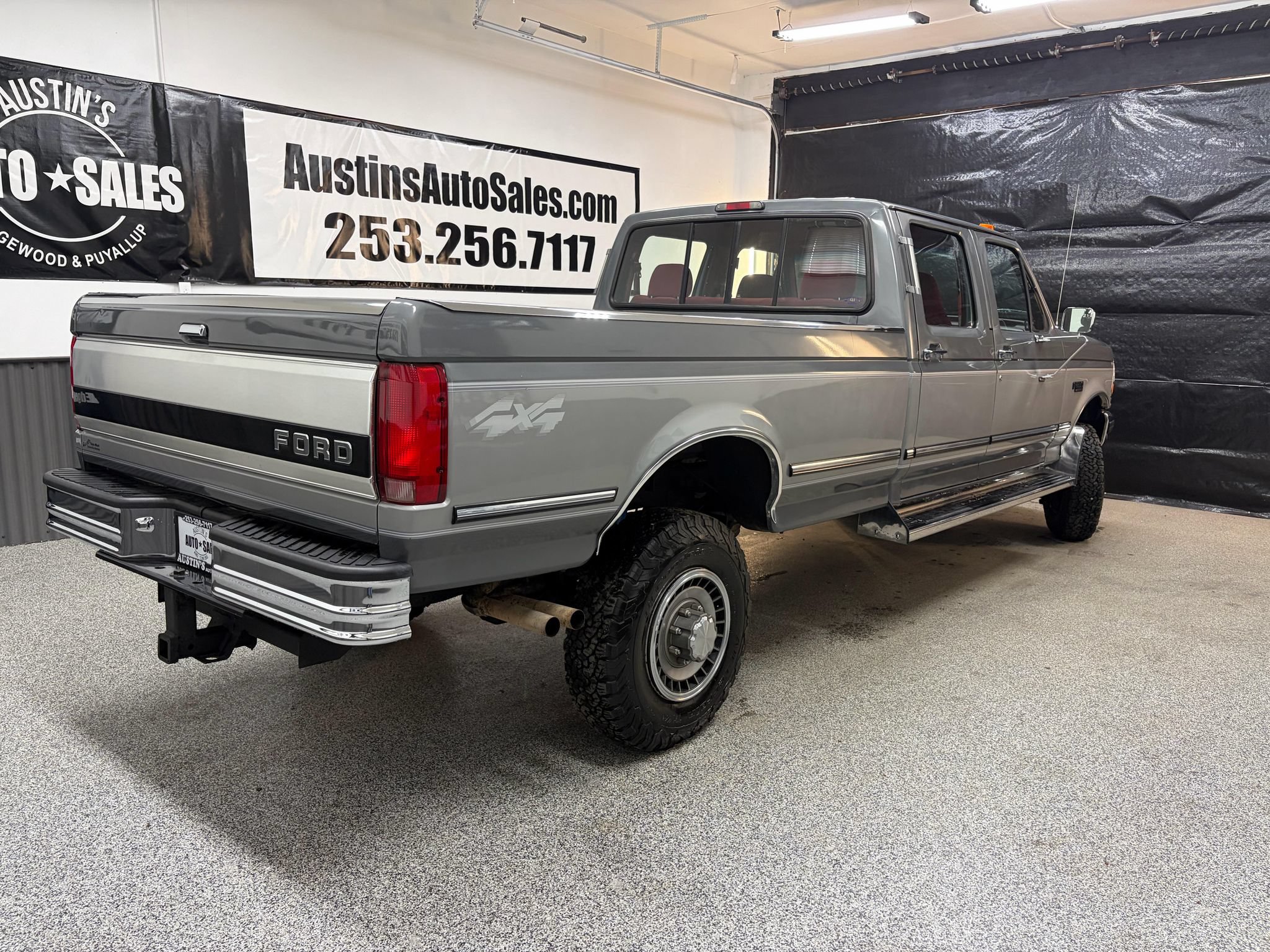 Used 1994 Ford F350 4x4 Crew Cab image 3
