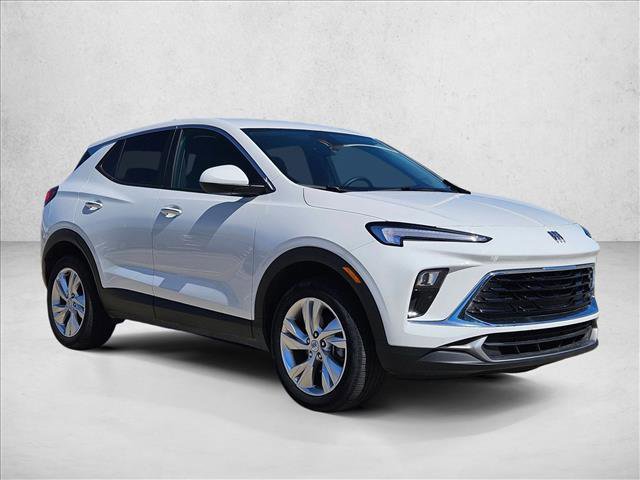 Used 2025 Buick Encore GX Preferred image 3