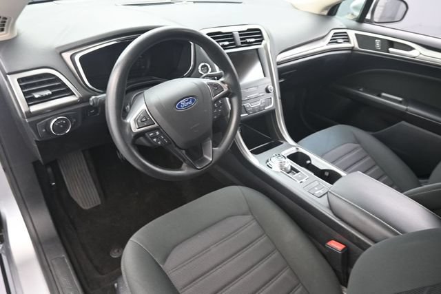 Certified 2020 Ford Fusion SE FWD image 12