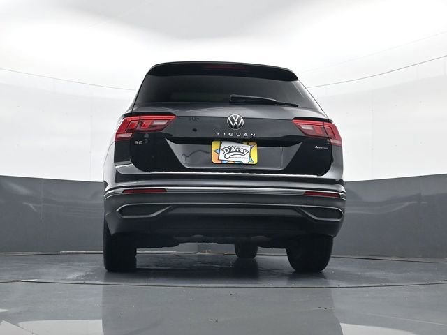 Used 2022 Volkswagen Tiguan SE AWD/4WD image 26