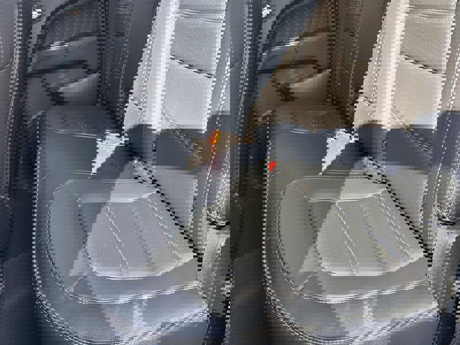 Used 2021 GMC Canyon Denali image 13