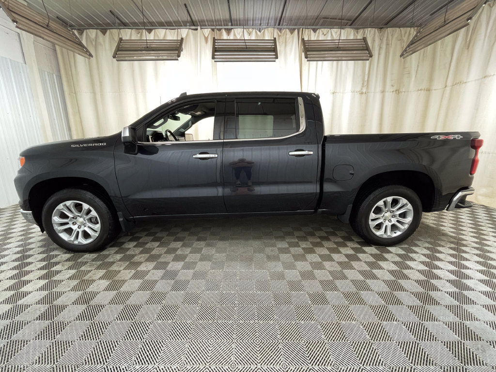Certified 2022 Chevrolet Silverado 1500 LTZ AWD/4WD image 17