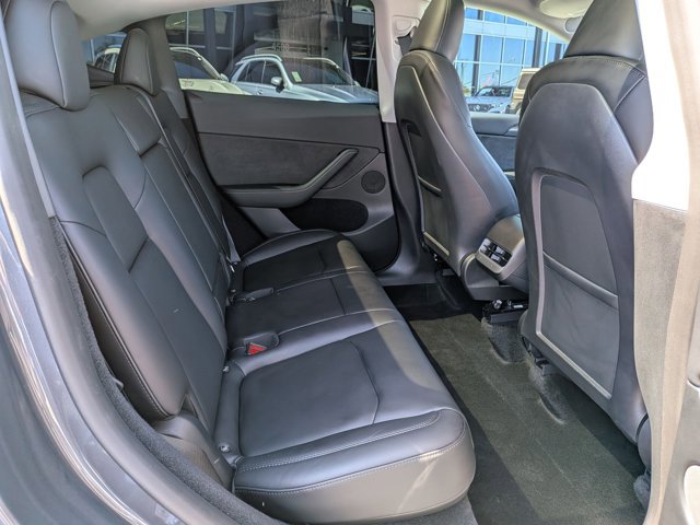 Used 2023 Tesla Model Y Long Range AWD/4WD image 20
