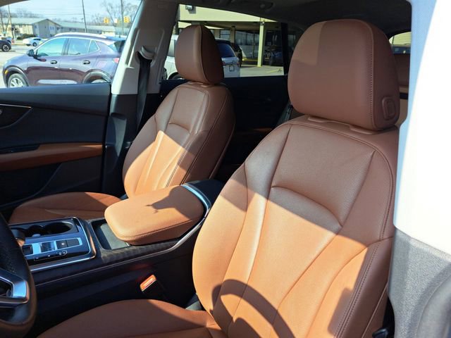 Used 2022 Audi Q8 Premium Plus image 5