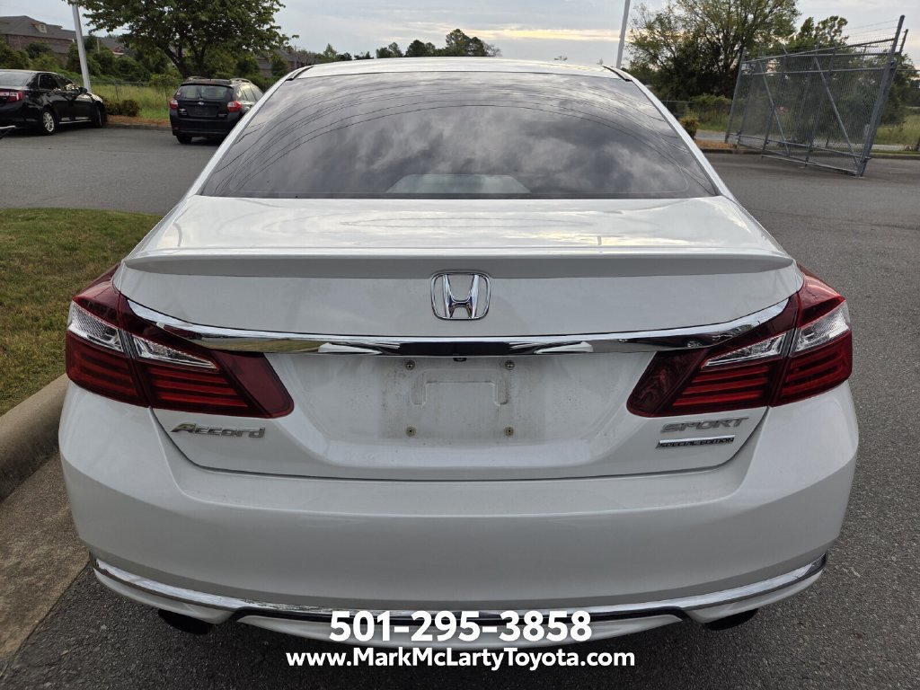 Used 2017 Honda Accord Sport Special Edition image 5