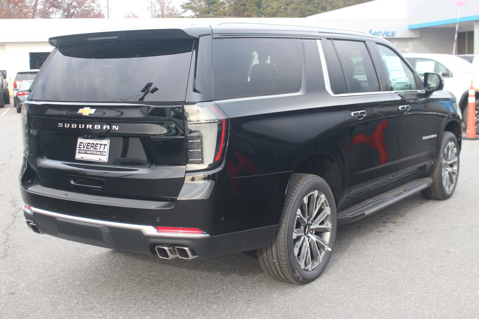 New 2026 Chevrolet Suburban High Country w/ Sun And Tow Package image 7