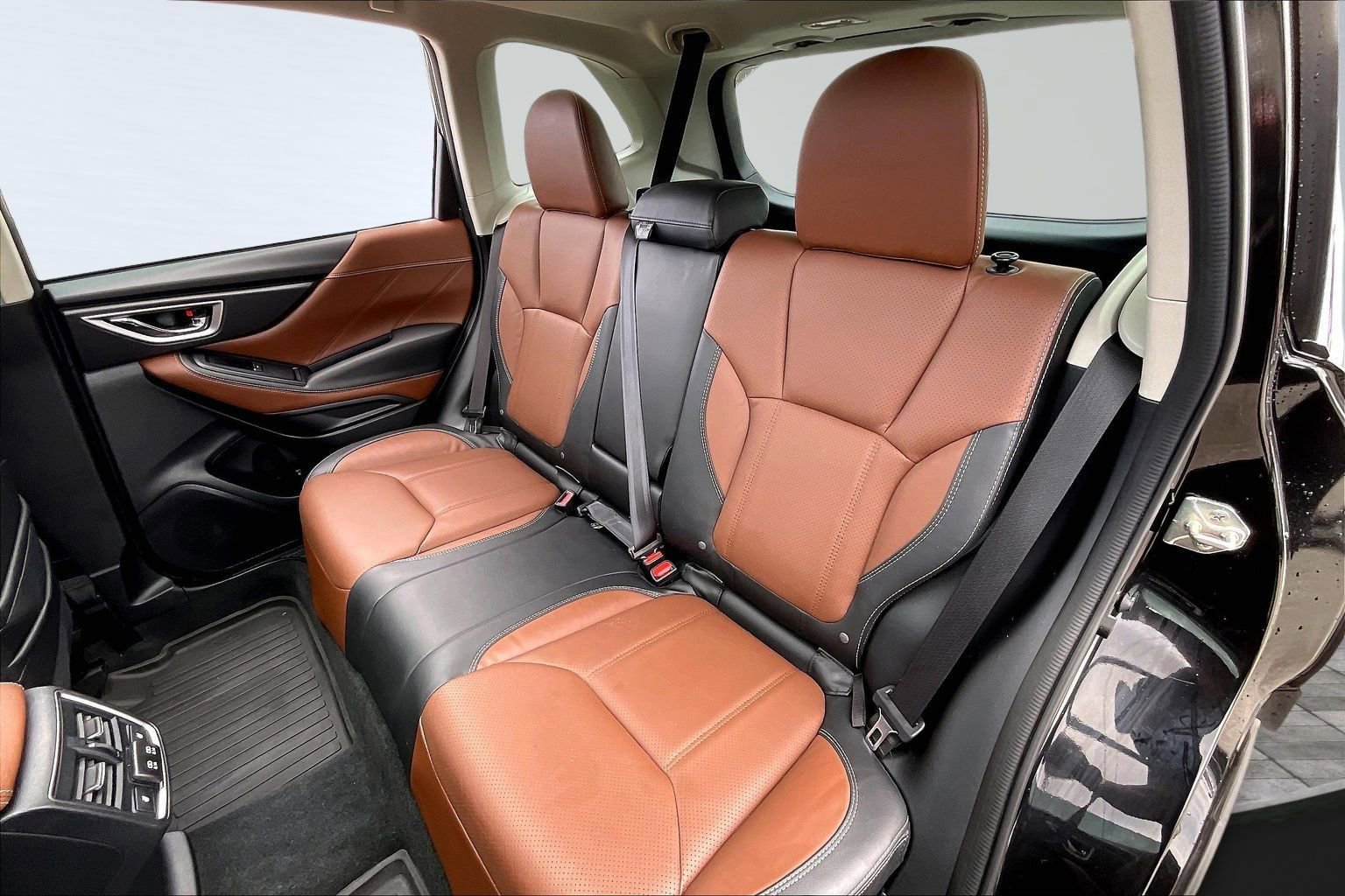 Used 2023 Subaru Forester Touring image 27