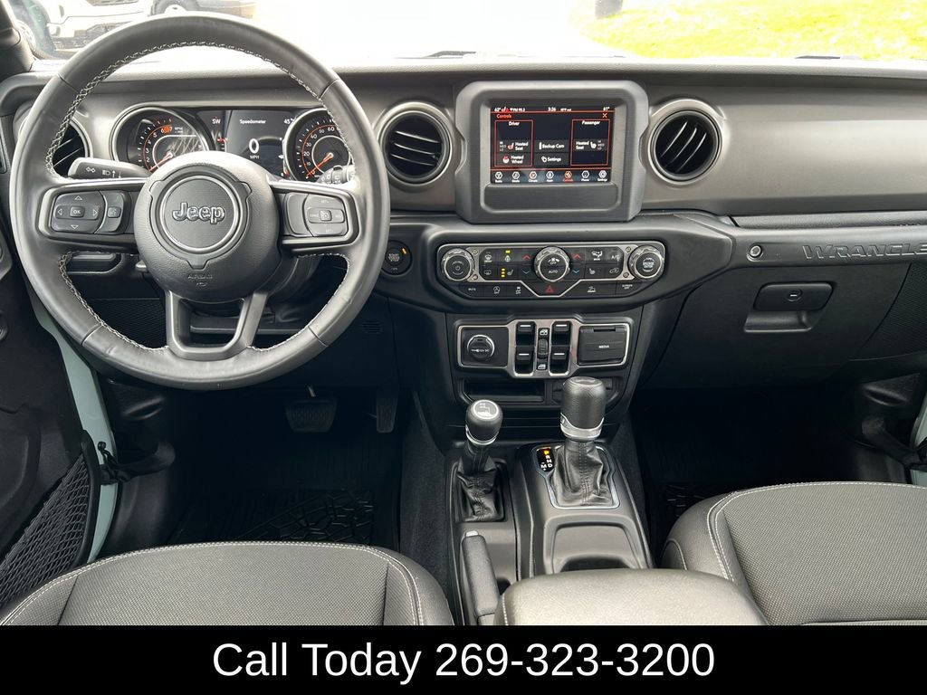 Used 2023 Jeep Wrangler Sport image 4