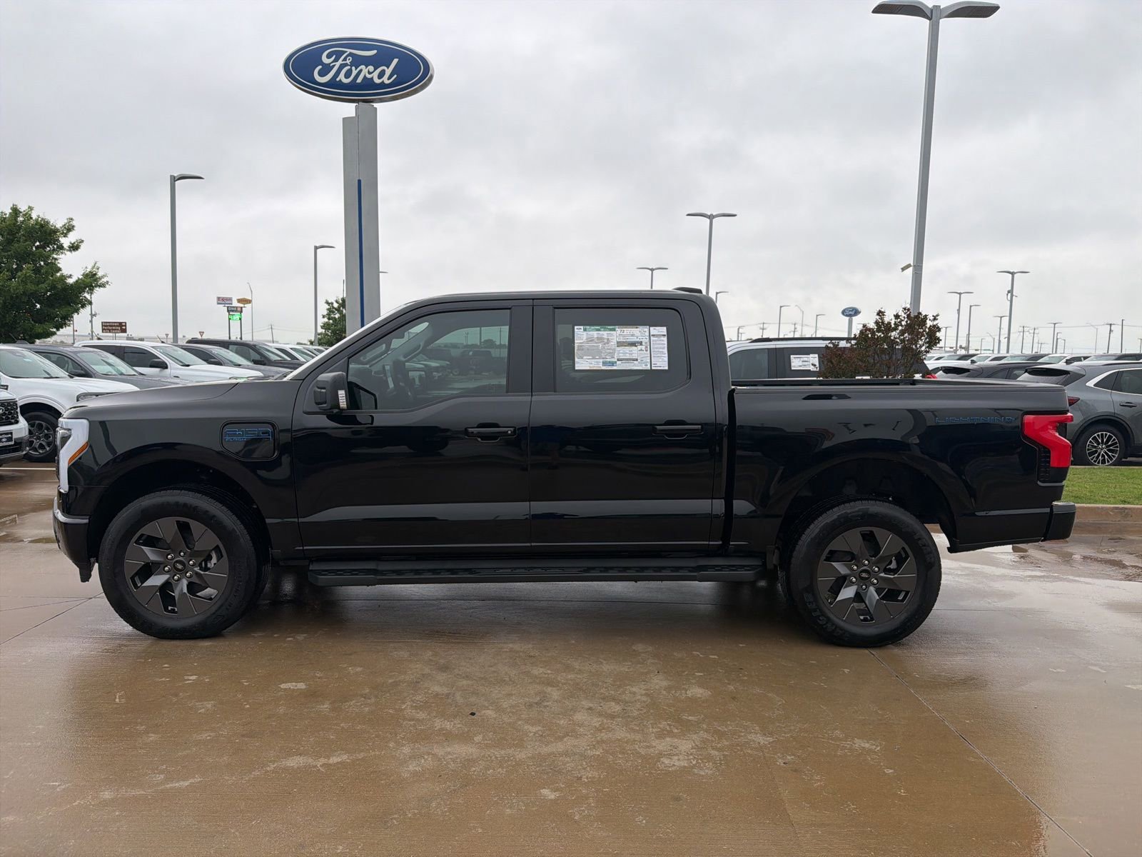 New 2025 Ford F150 Lightning Flash AWD/4WD video 2
