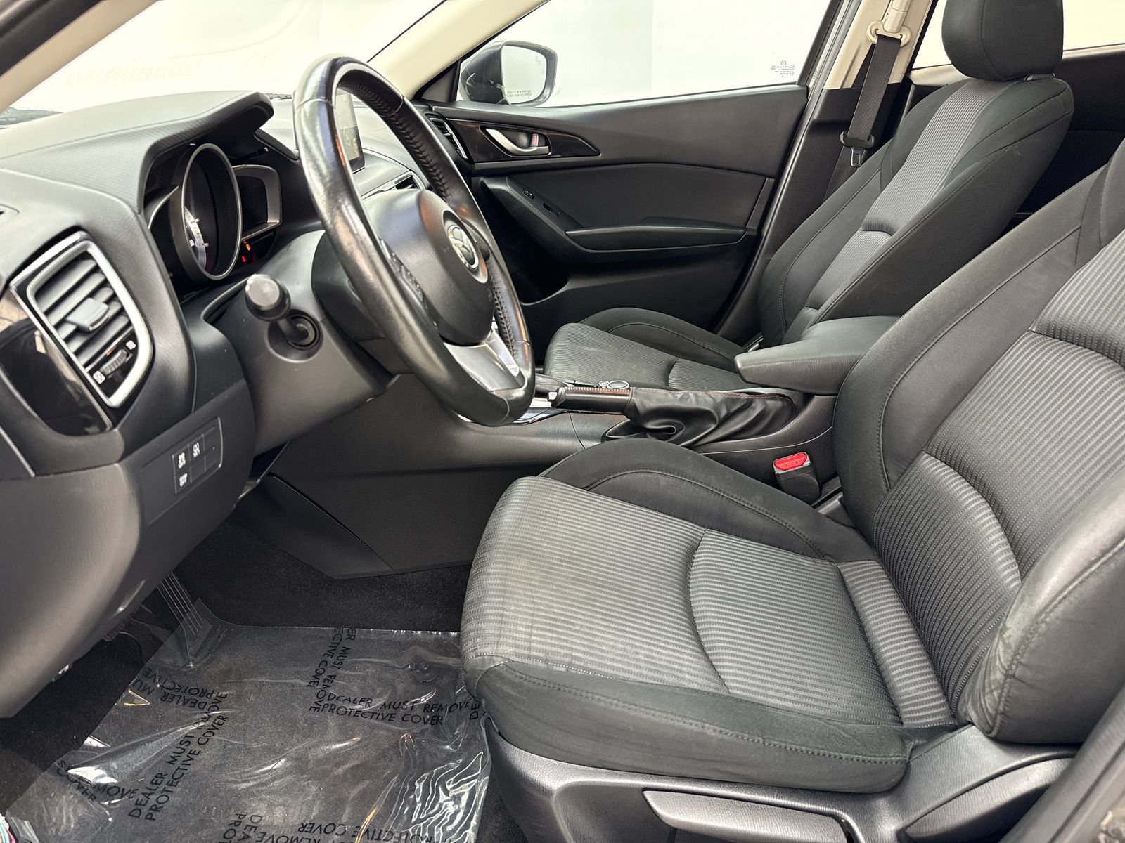 Used 2016 MAZDA MAZDA3 i Touring FWD image 17