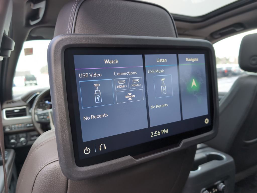 Used 2021 GMC Yukon Denali w/ Denali Premium Package AWD/4WD image 15