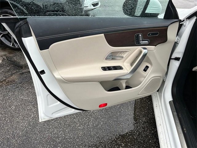 Certified 2023 Mercedes-Benz CLA 250 4MATIC image 10
