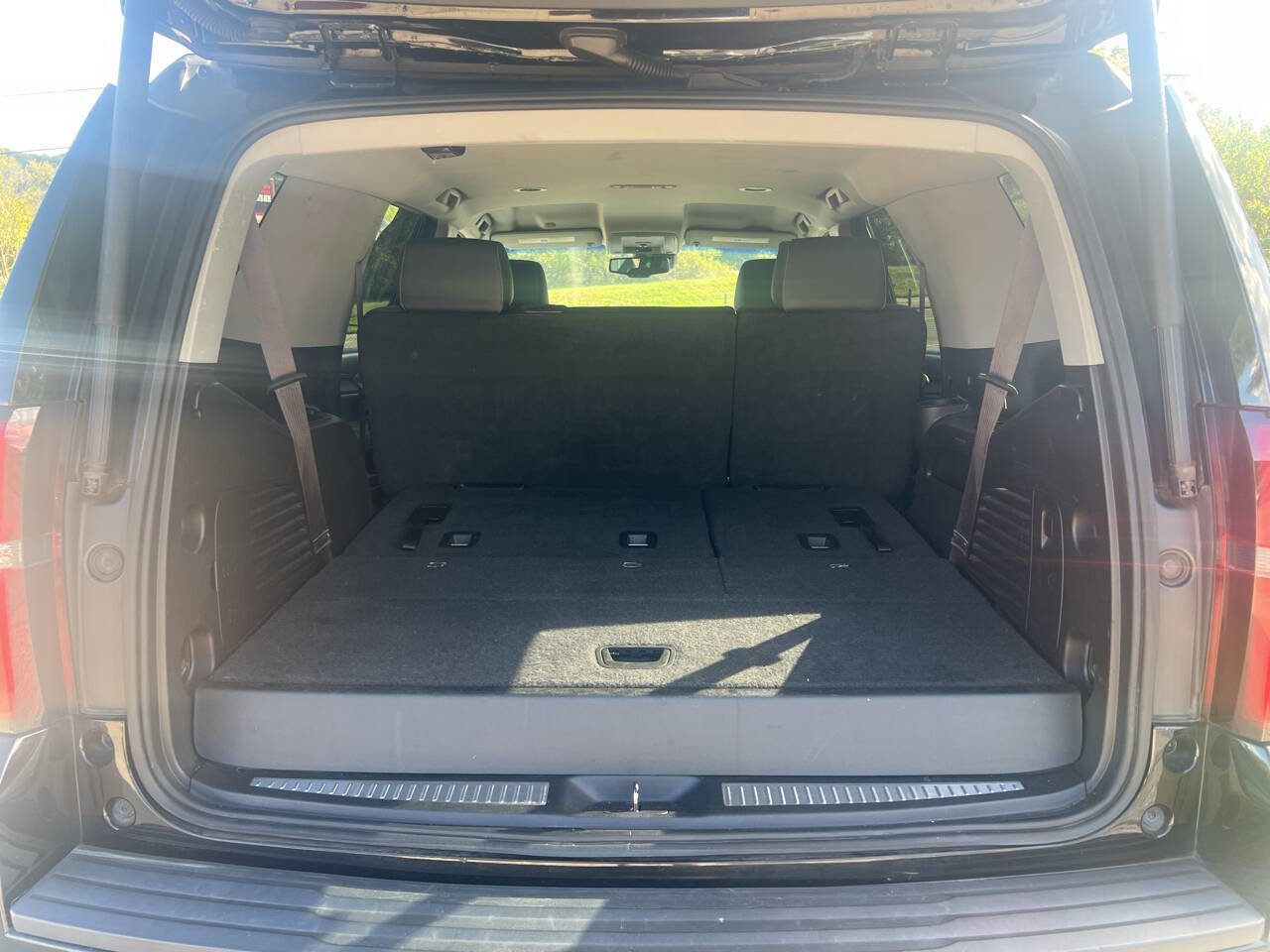 Used 2015 Chevrolet Tahoe LT image 34