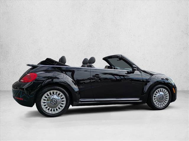 Used 2016 Volkswagen Beetle 1.8T S image 4