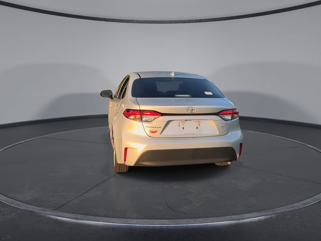 Used 2024 Toyota Corolla LE FWD image 7