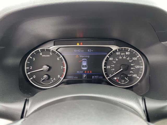 Used 2025 Nissan Altima 2.5 SV FWD image 21