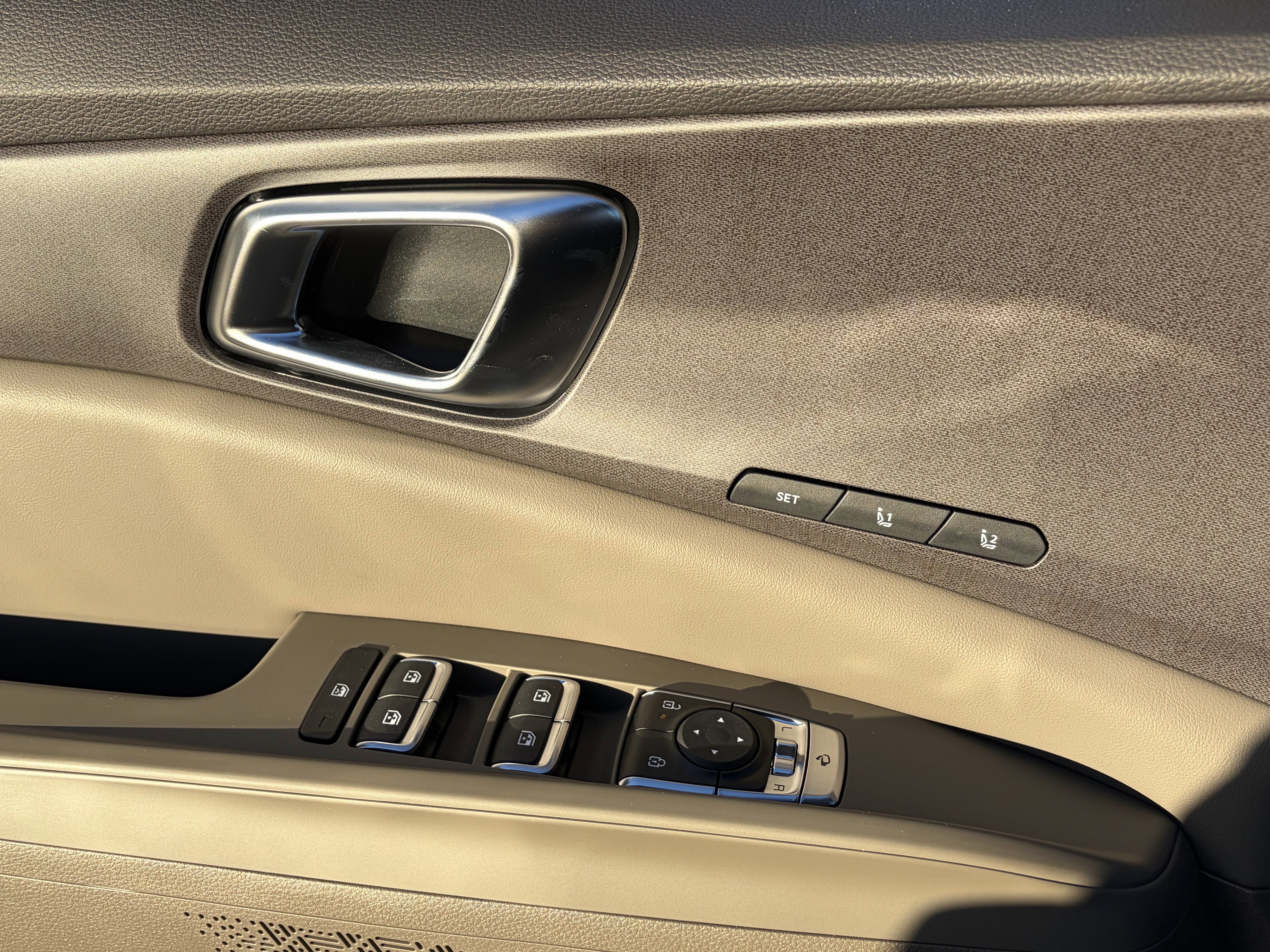 New 2026 Kia Carnival EX image 20