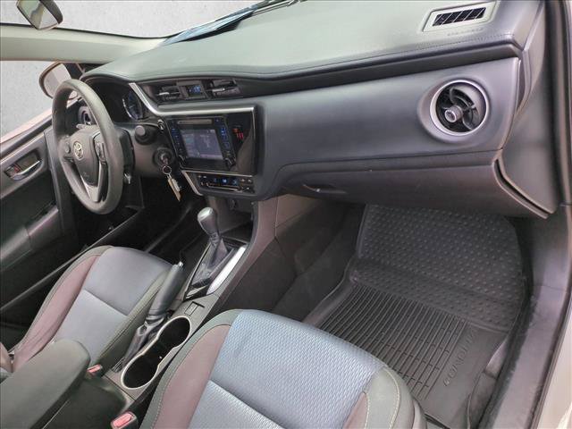Certified 2018 Toyota Corolla LE FWD image 19