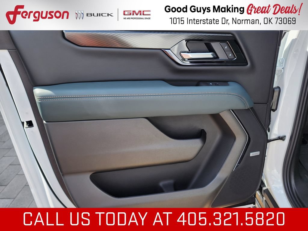 New 2026 GMC Yukon XL AT4 w/ AT4 Premium Plus Package AWD/4WD image 48