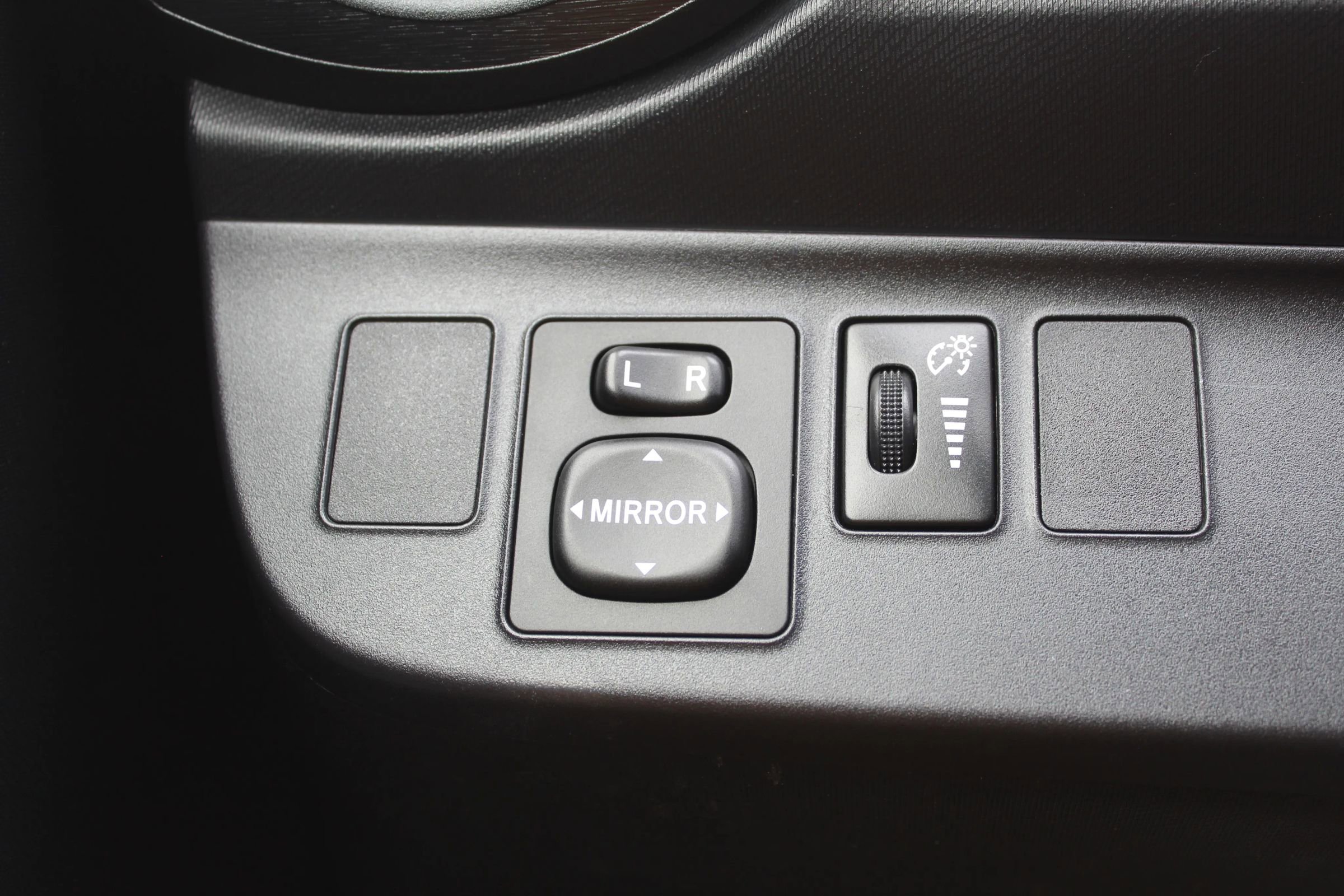 Used 2013 Toyota Prius C Two FWD image 24