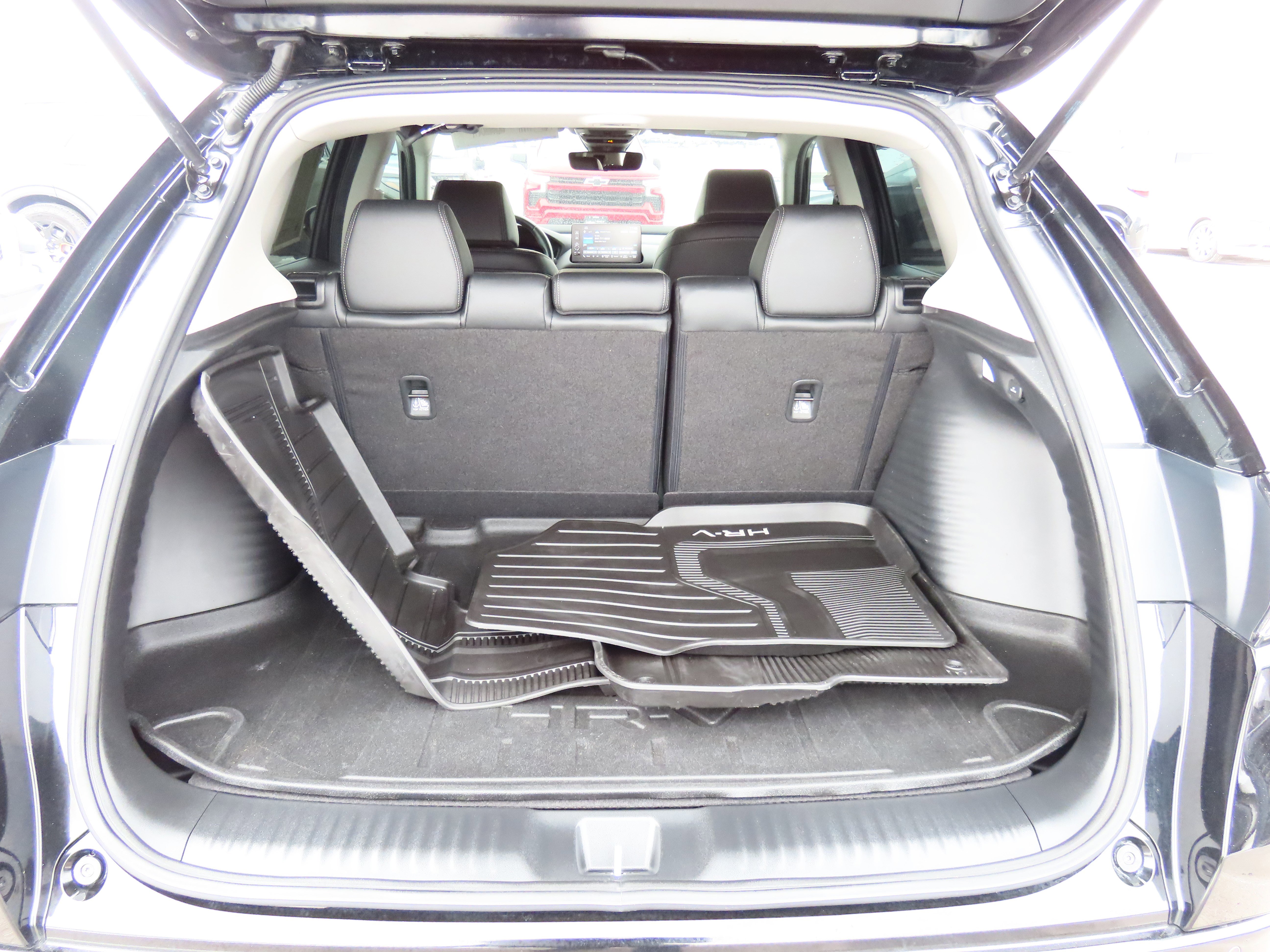 Used 2024 Honda HR-V EX-L image 18