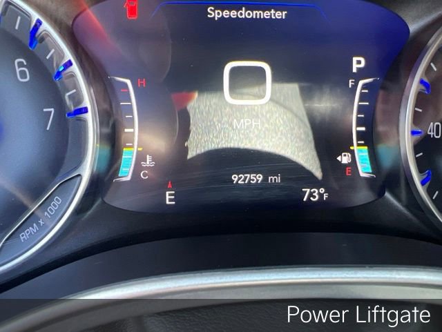 Used 2021 Chrysler Pacifica Touring-L w/ Uconnect Theater Family Group AWD/4WD image 12