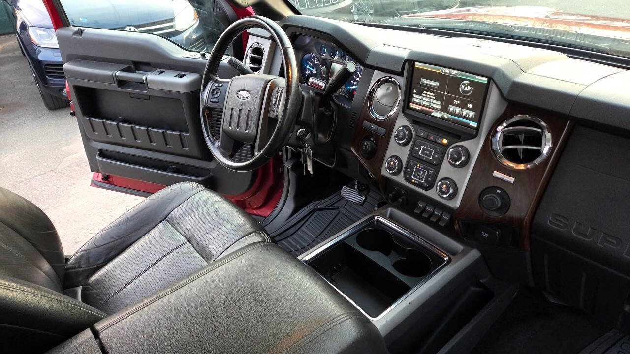 Used 2014 Ford F350 Lariat w/ Chrome Package image 39