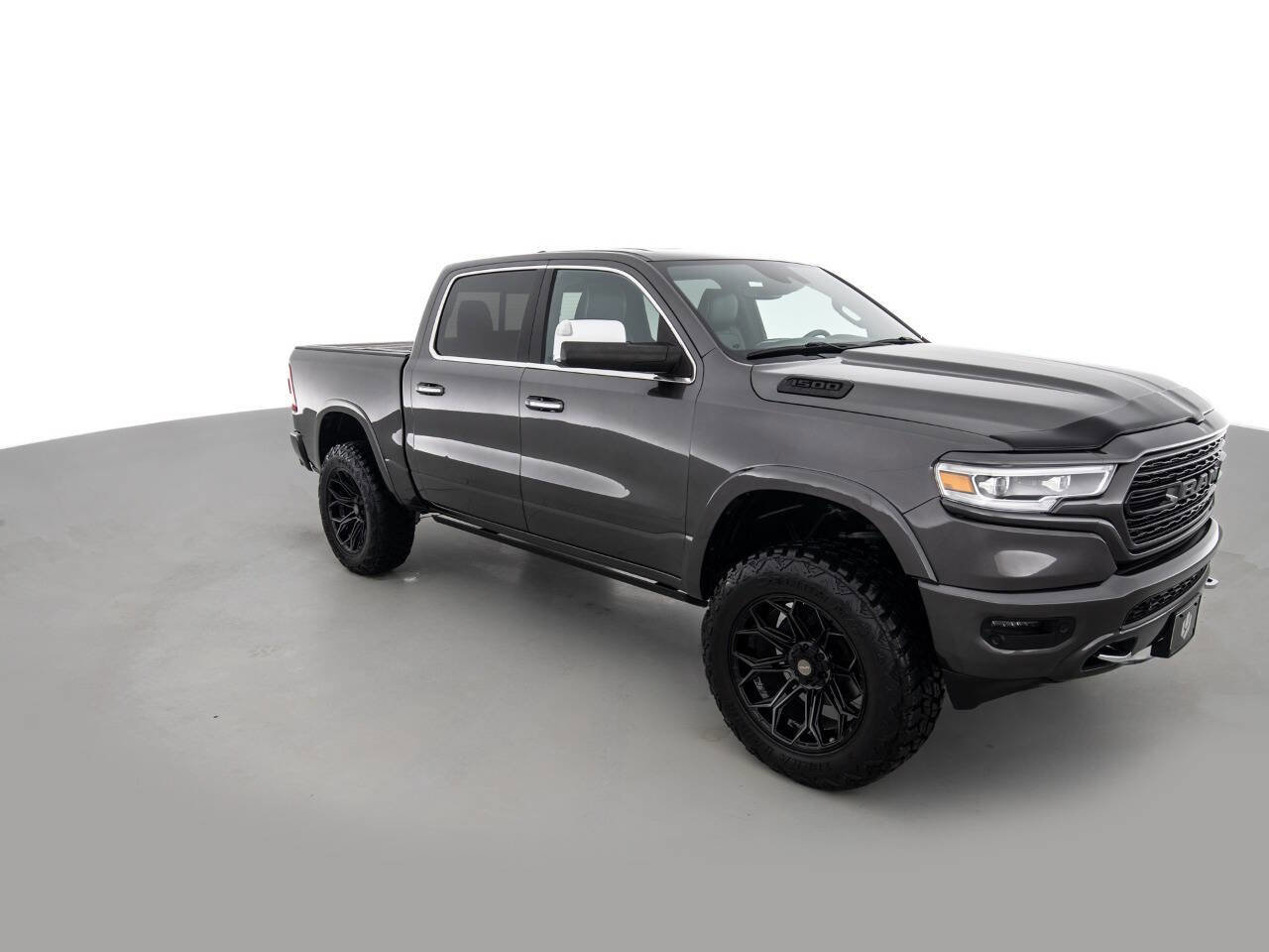 Used 2019 RAM 1500 Limited image 3