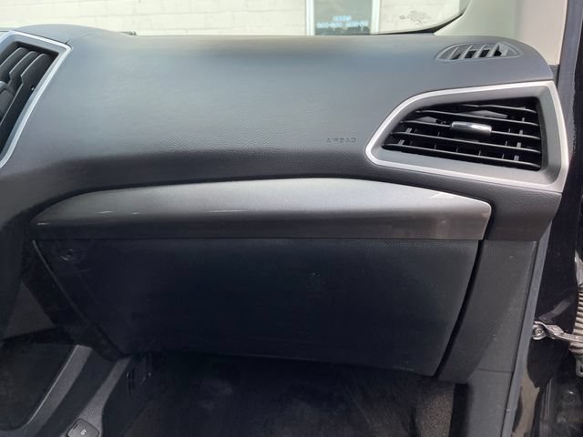 Used 2020 Ford Edge SEL w/ Cold Weather Package AWD/4WD image 36