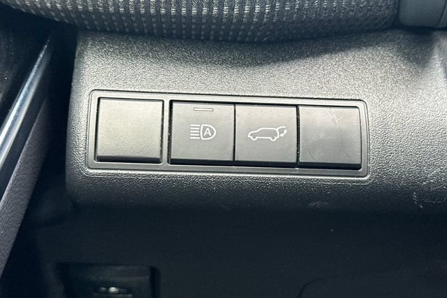 Used 2023 Subaru Solterra AWD image 31