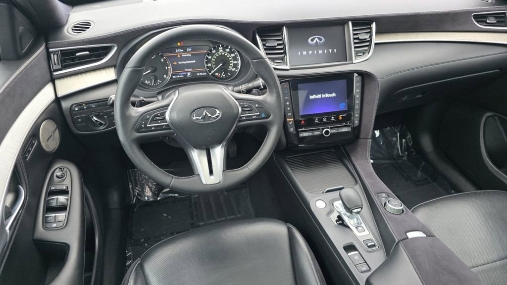 Used 2019 INFINITI QX50 Essential w/ Sensory Package image 24