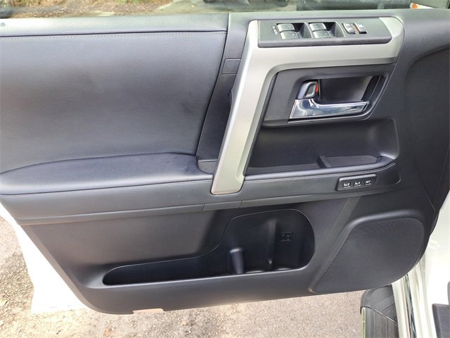 Used 2023 Toyota 4Runner Limited image 13