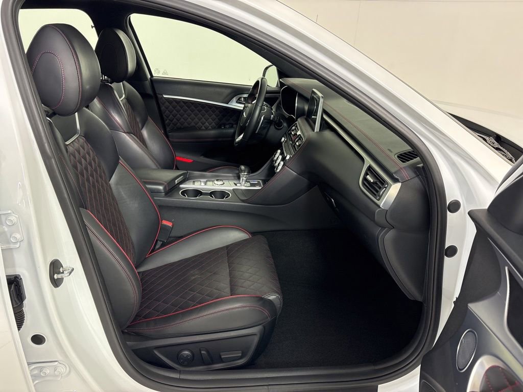 Used 2021 Genesis G70 3.3T w/ Sport Package RWD image 12