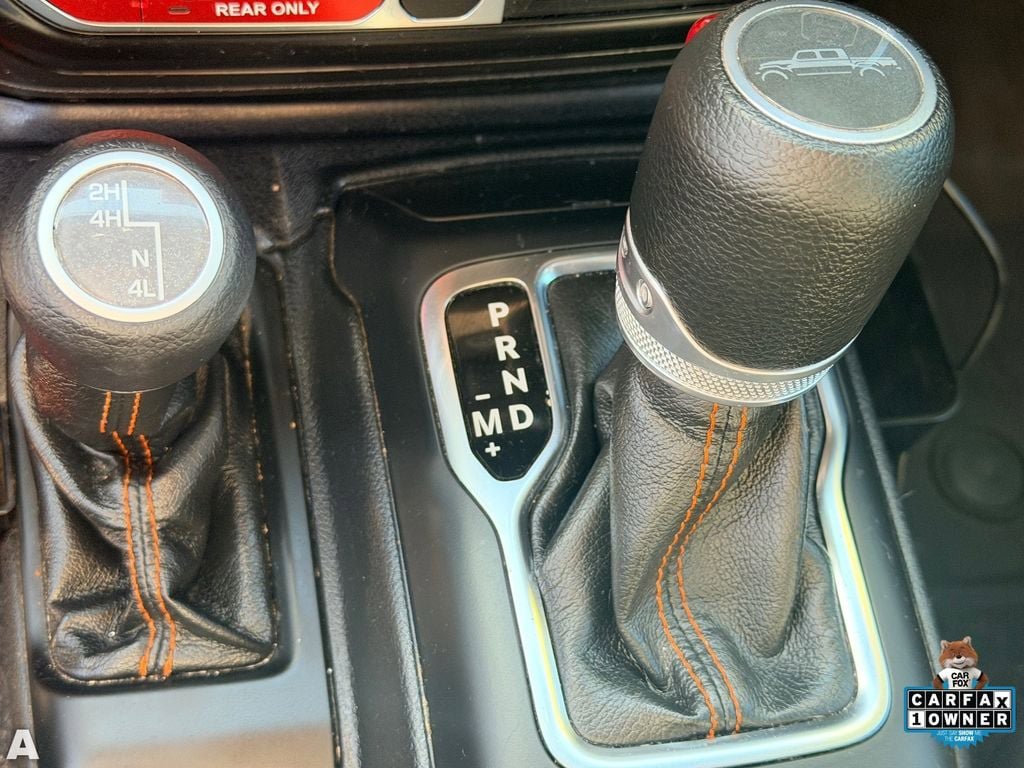 Used 2021 Jeep Gladiator Mojave AWD/4WD image 11
